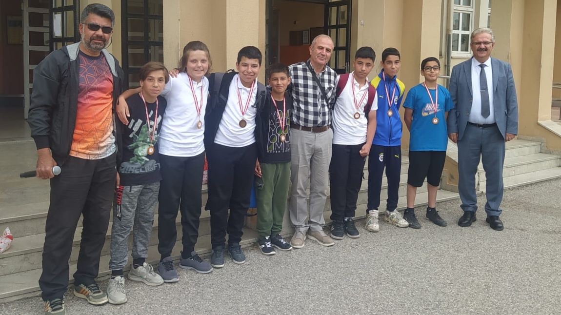 FUTBOL VE YAKAN TOP TURNUVALARIMIZ SONUÇLANDI...